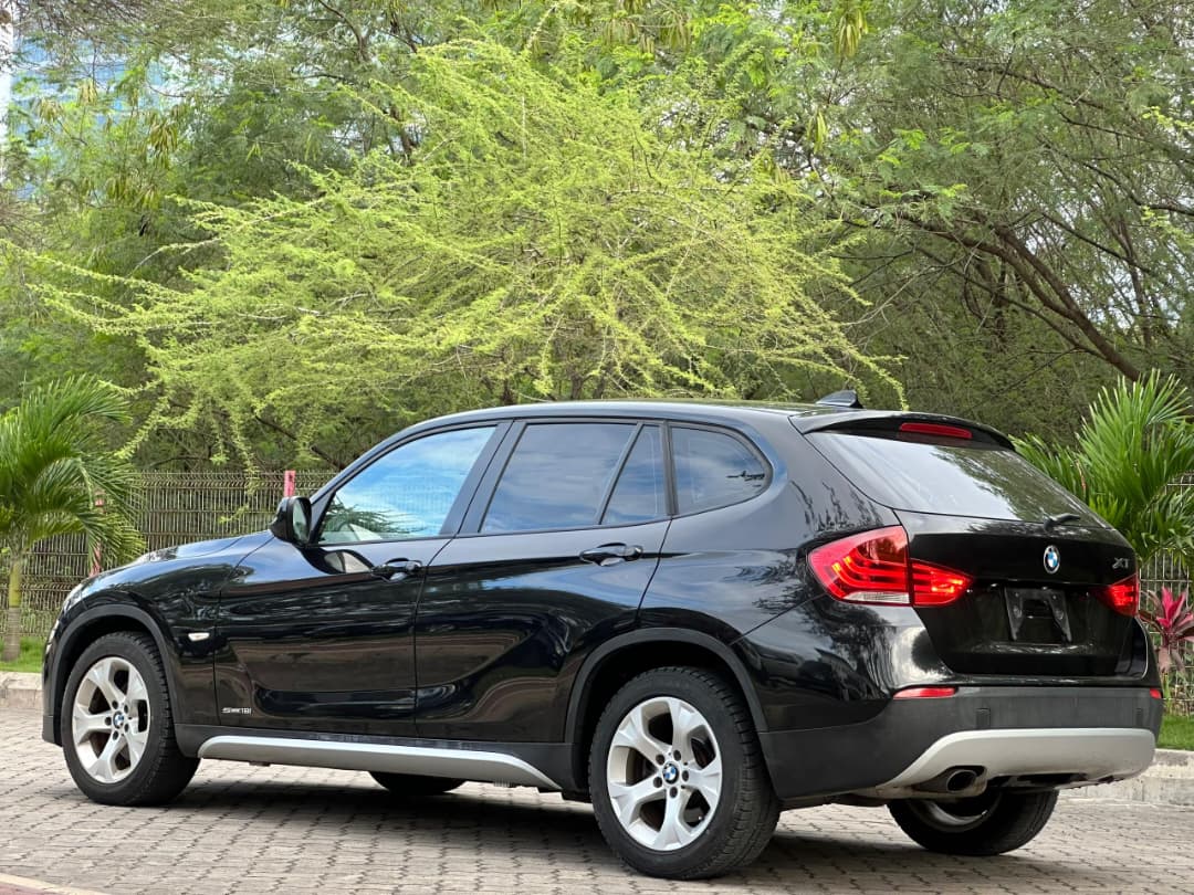 BMW X1 thumbnail 3